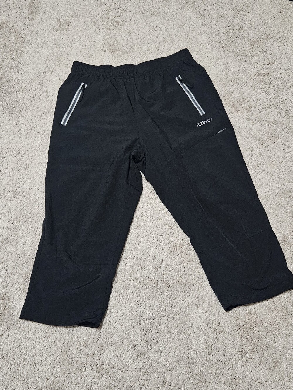 Foray Women's Black Active Capris
